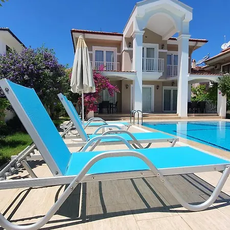 Amazon Villa *